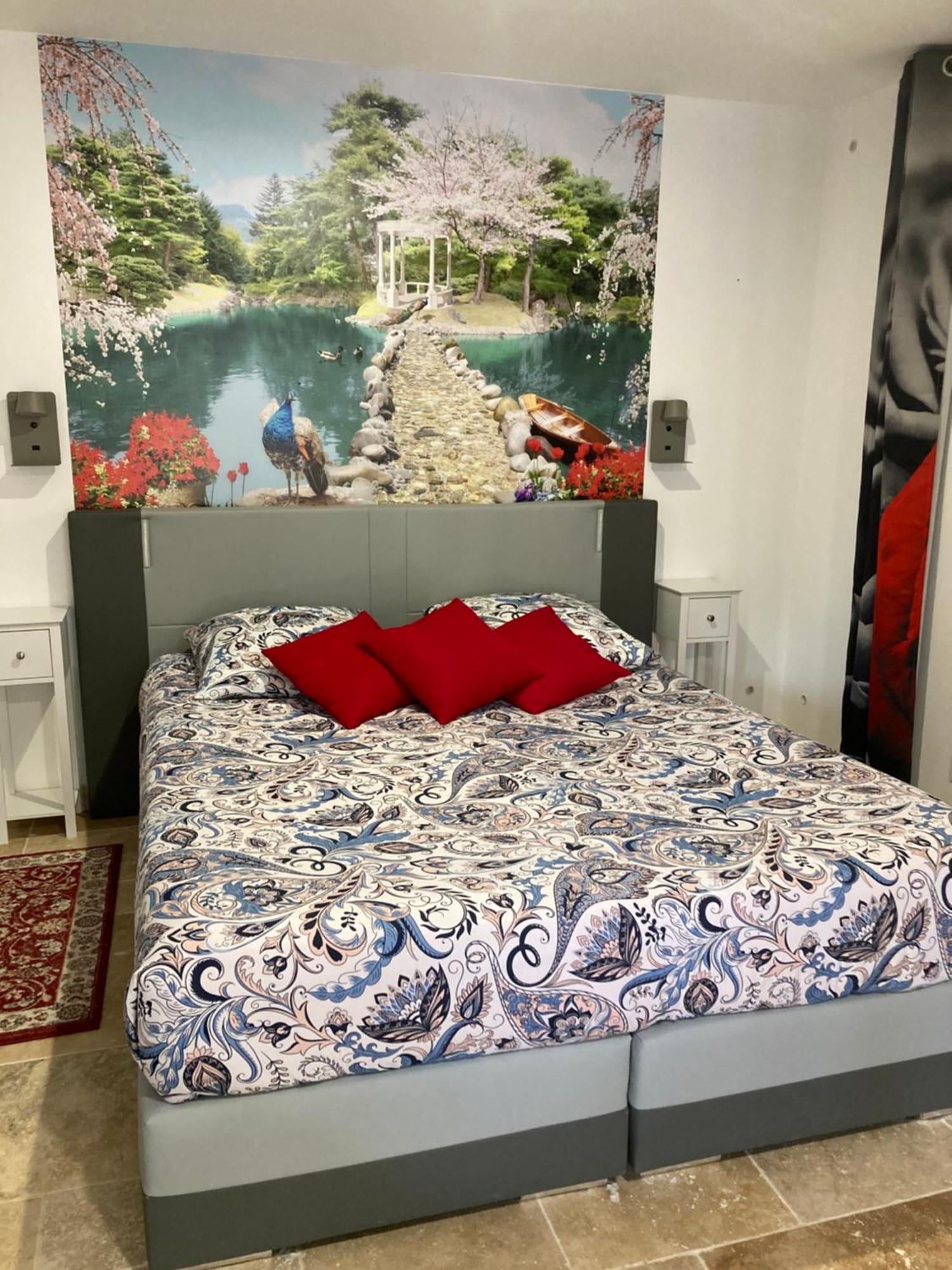 Le Studio D Aurelie Avec Spa Ete En Pleine Campagne Et Proche De Toute Commodite Roquemaure  Exteriér fotografie