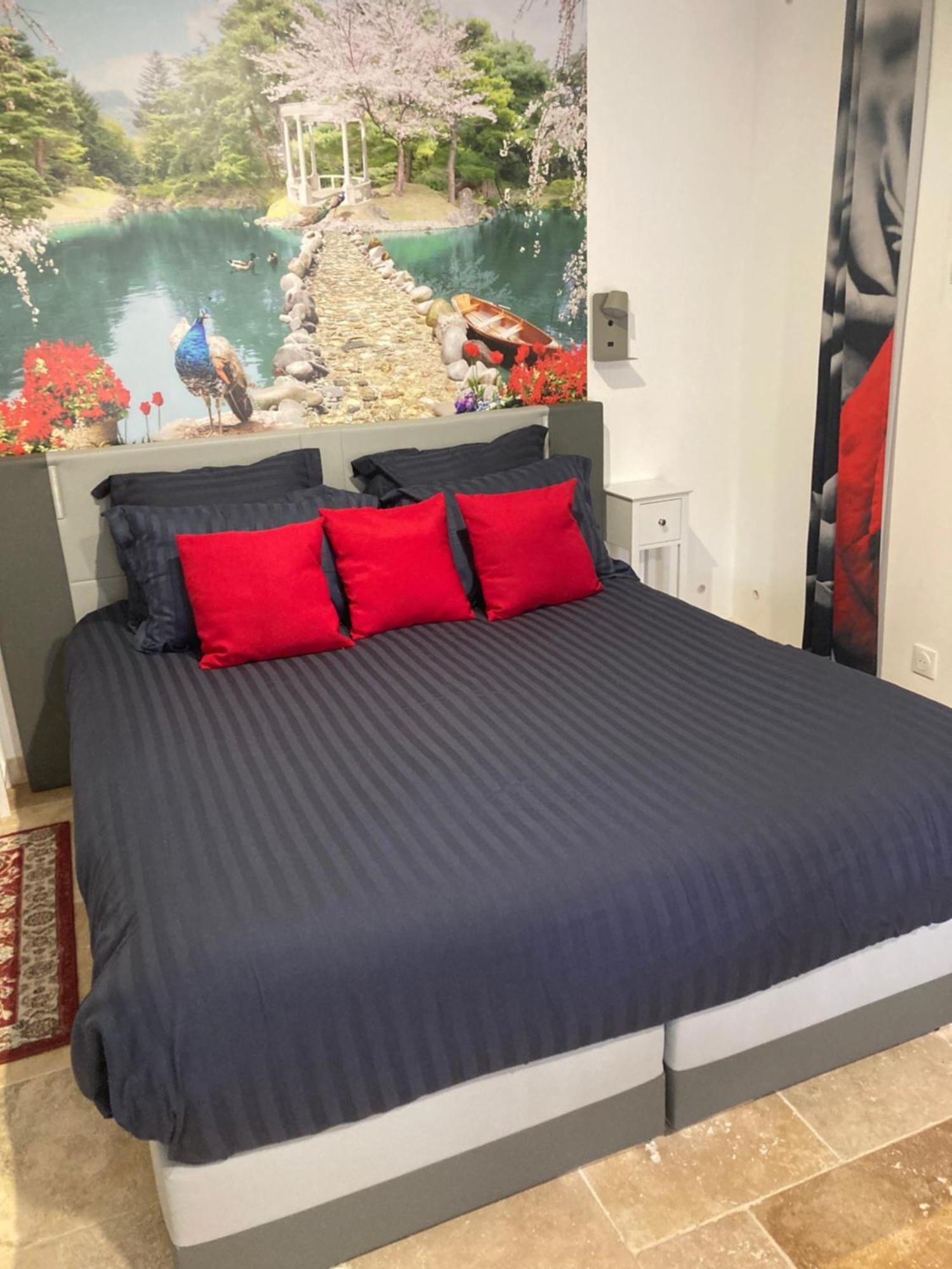Le Studio D Aurelie Avec Spa Ete En Pleine Campagne Et Proche De Toute Commodite Roquemaure  Exteriér fotografie